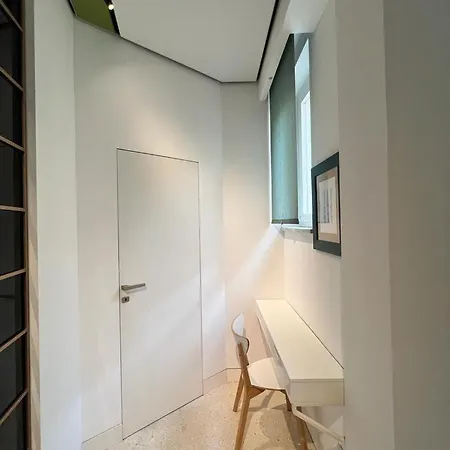 Casa Leaf