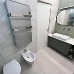 Casa Leaf